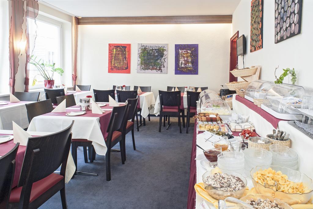 Lorenz Hotel Zentral Нюрнберг Екстериор снимка